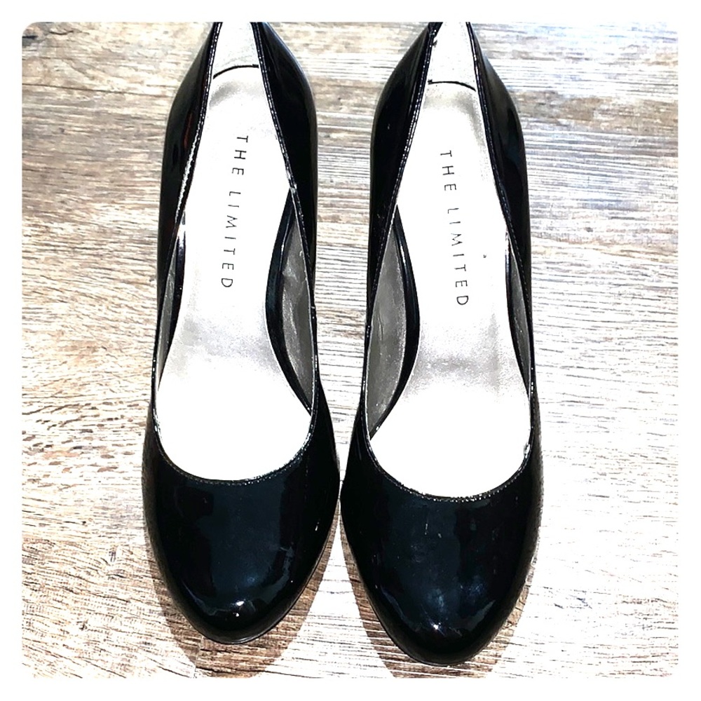 The limited black heels.